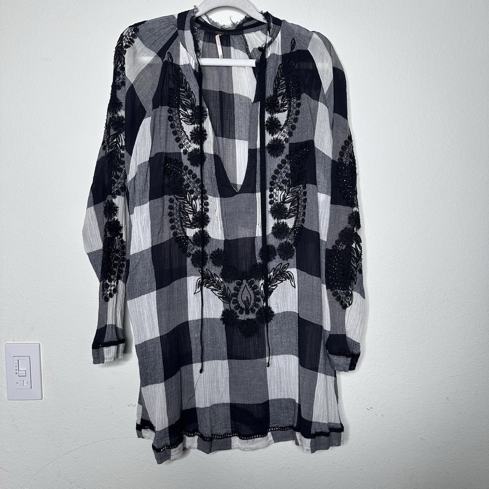 BUFFALO PLAID BEADED EMBROIDERY FRAY COLLAR CUTOUT ACCENT TUNIC SHIRT MINI DRESS